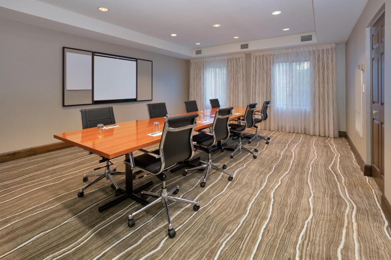 Staybridge Suites Corning By Ihg Zewnętrze zdjęcie