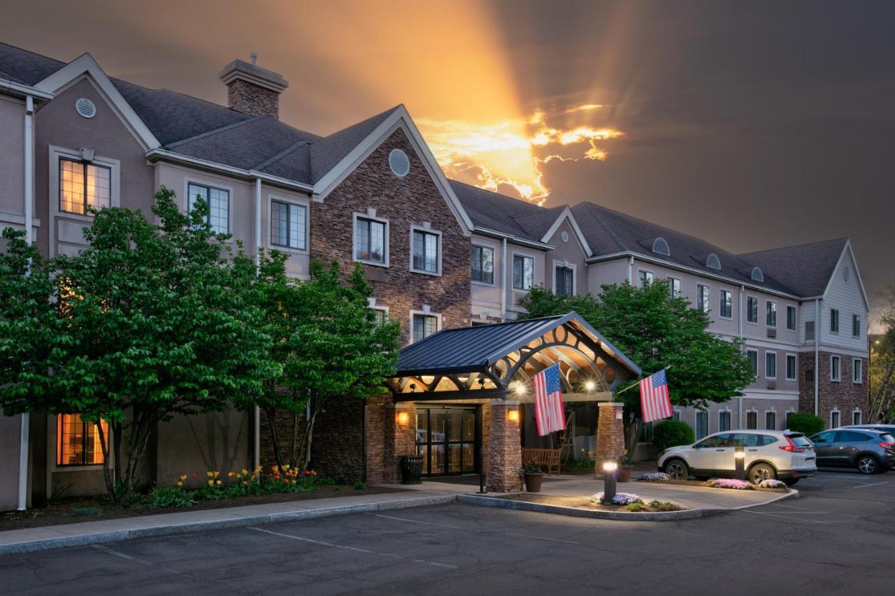 Staybridge Suites Corning By Ihg Zewnętrze zdjęcie